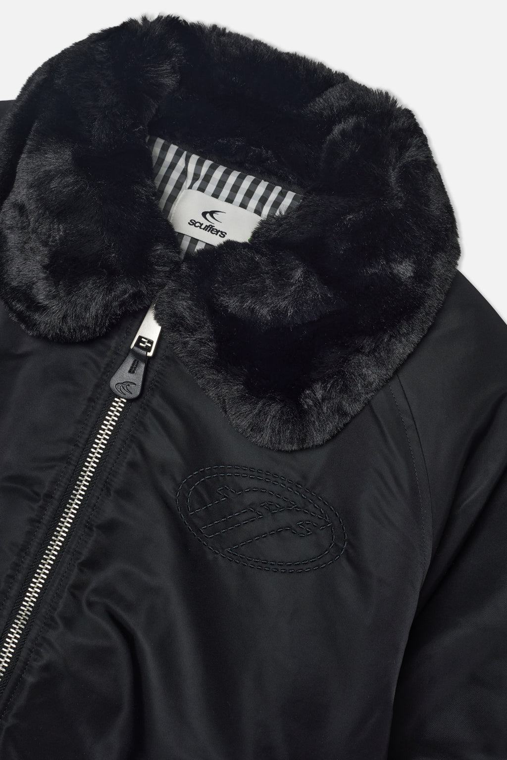 Chamarra Scuffers SCFF Bomber Jacket Negros | 28103EYRP