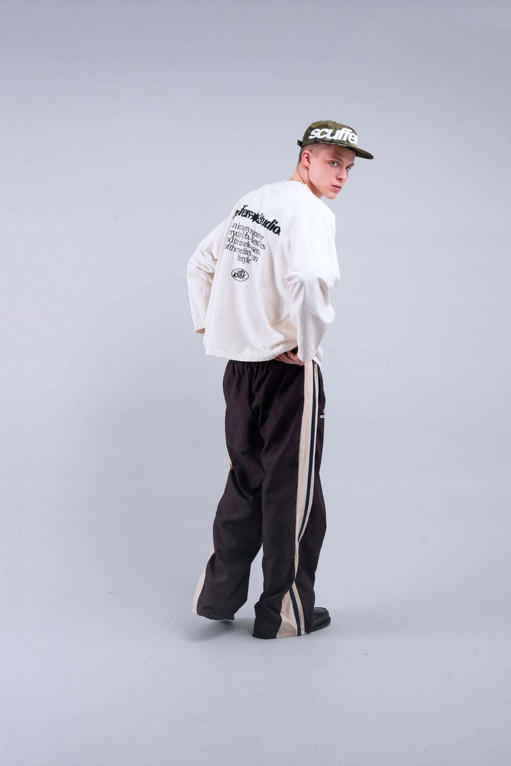 Crewnecks Scuffers Imagery Sweatshirt Ecru | 93817VYGL