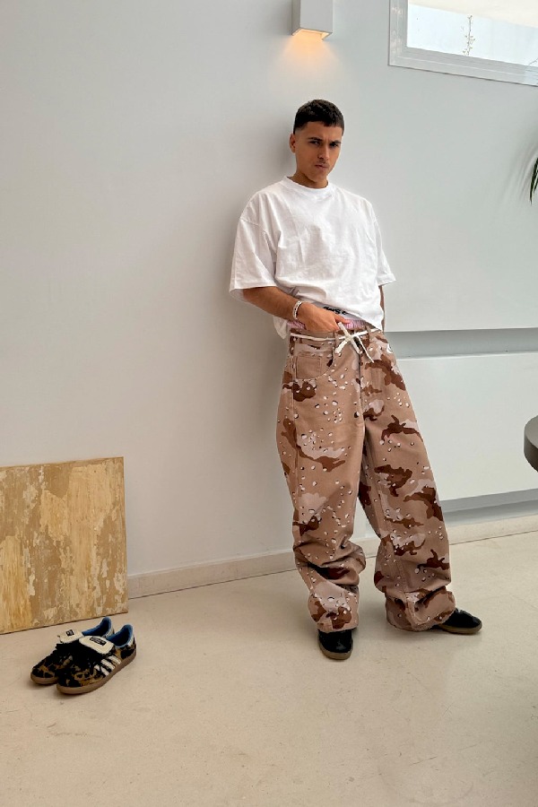Pantalon Scuffers Oversized Brown Camo | 01874XPZR