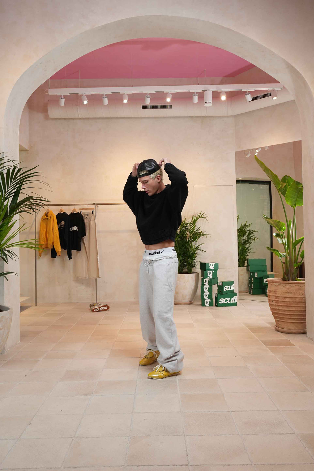 Pants and Sweatpants Scuffers Everyday Pants Grises | 68934TFDQ