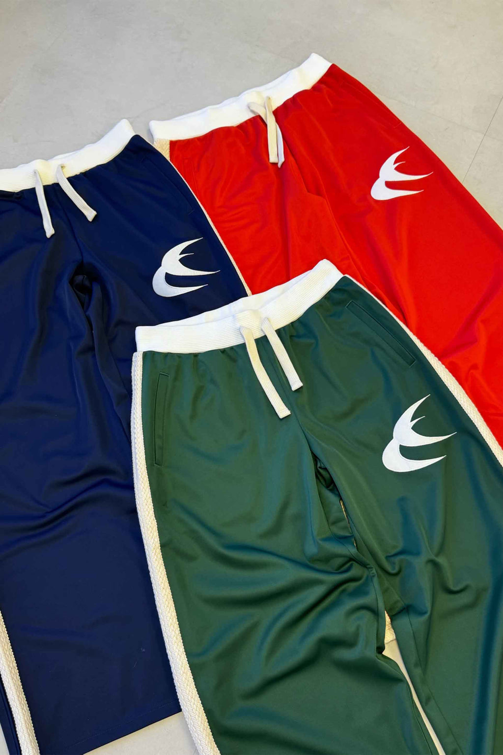 Pants and Sweatpants Scuffers Gallery Suit Pants Rojos | 42730RSZE