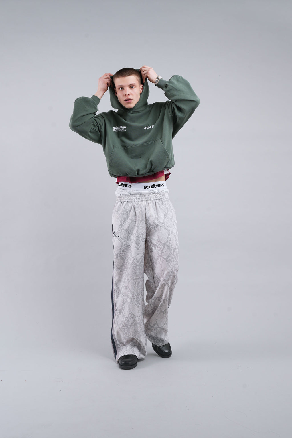 Pants and Sweatpants Scuffers Snake Tech Pants Grises Claro | 95641MLBI