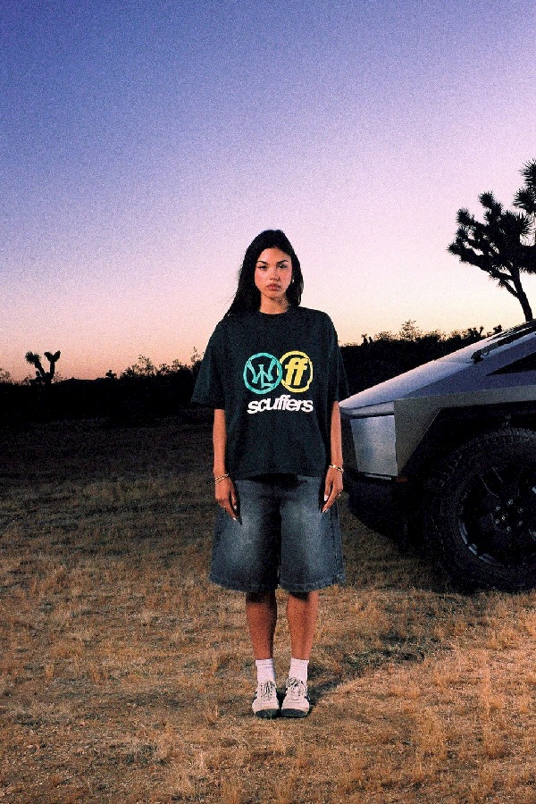 T-Shirts Scuffers Paris Verdes | 97468LSDY