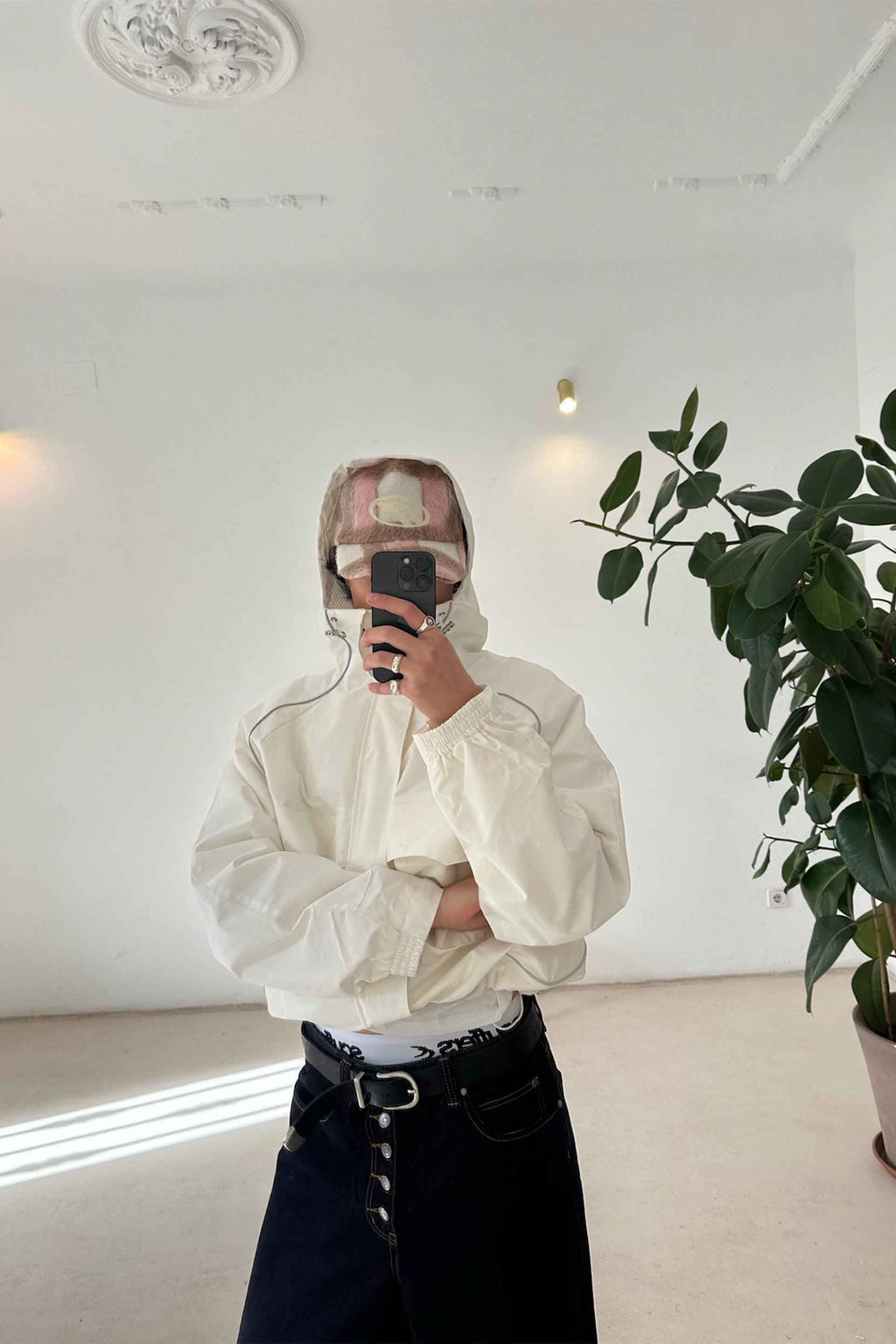 Windbreakers Scuffers Essential Windbreaker Blancos | 86015KOSY